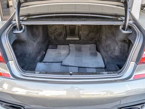 Used 2016 BMW 740i image 11