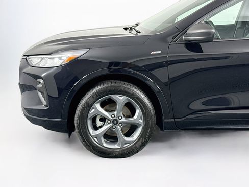 Used 2023 Ford Escape ST-Line w/ Tech Pack #1 AWD/4WD image 40