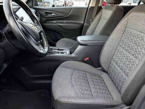Used 2023 Chevrolet Equinox LT image 18