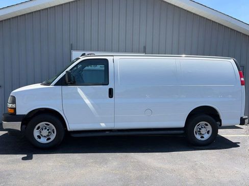 Used 2023 Chevrolet Express 2500 w/ Driver Convenience Package RWD image 13