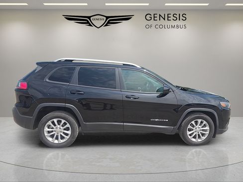Used 2020 Jeep Cherokee Latitude FWD image 6