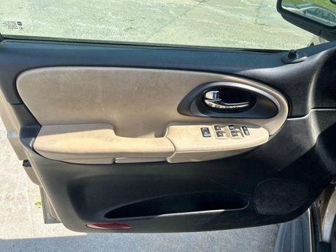 Used 2006 Chevrolet TrailBlazer LT AWD/4WD image 6