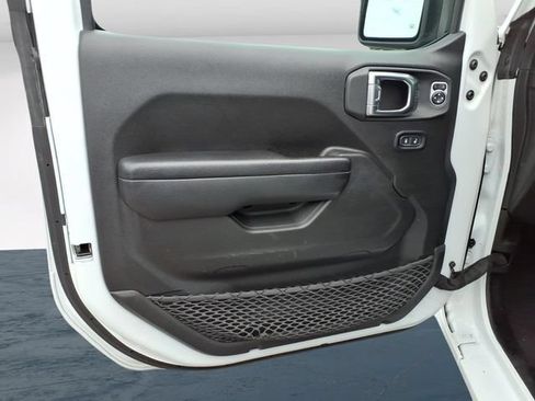 Used 2024 Jeep Wrangler Unlimited Sport AWD/4WD image 21