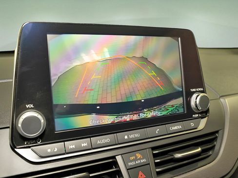 Certified 2024 Nissan Altima 2.5 SR image 15