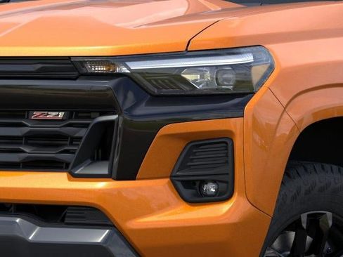New 2026 Chevrolet Colorado Z71 w/ Midnight Edition AWD/4WD image 10