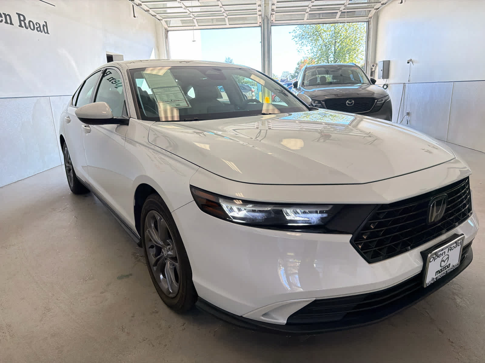 Used 2023 Honda Accord EX image 20