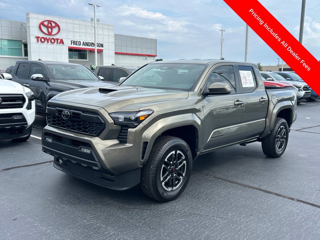 Used 2026 Toyota Tacoma TRD Sport RWD image 1