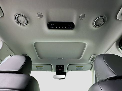 New 2026 Hyundai Palisade SEL Premium FWD image 18
