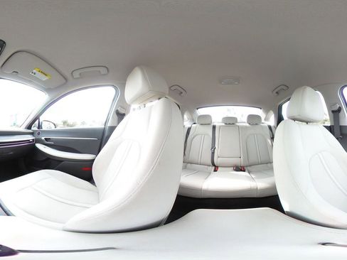 Used 2025 Hyundai Sonata SEL image 42