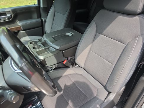 Used 2020 GMC Sierra 1500 SLE w/ SLE Value Package AWD/4WD image 14