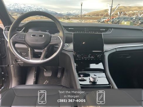 New 2025 Jeep Grand Cherokee Limited image 18