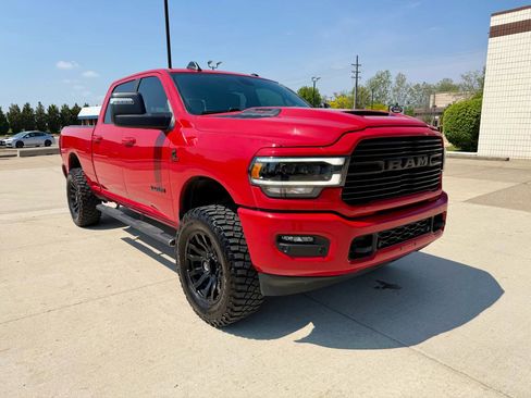 Used 2023 RAM 2500 Laramie w/ Night Edition AWD/4WD image 5