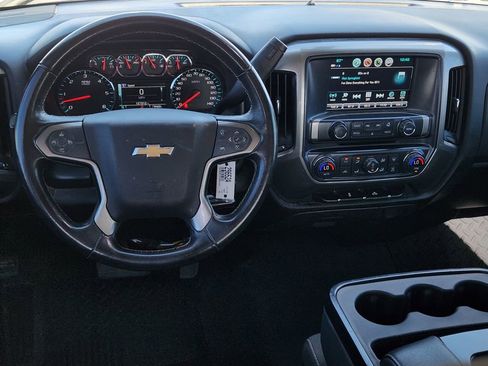 Used 2018 Chevrolet Silverado 1500 LT w/ All Star Edition image 33