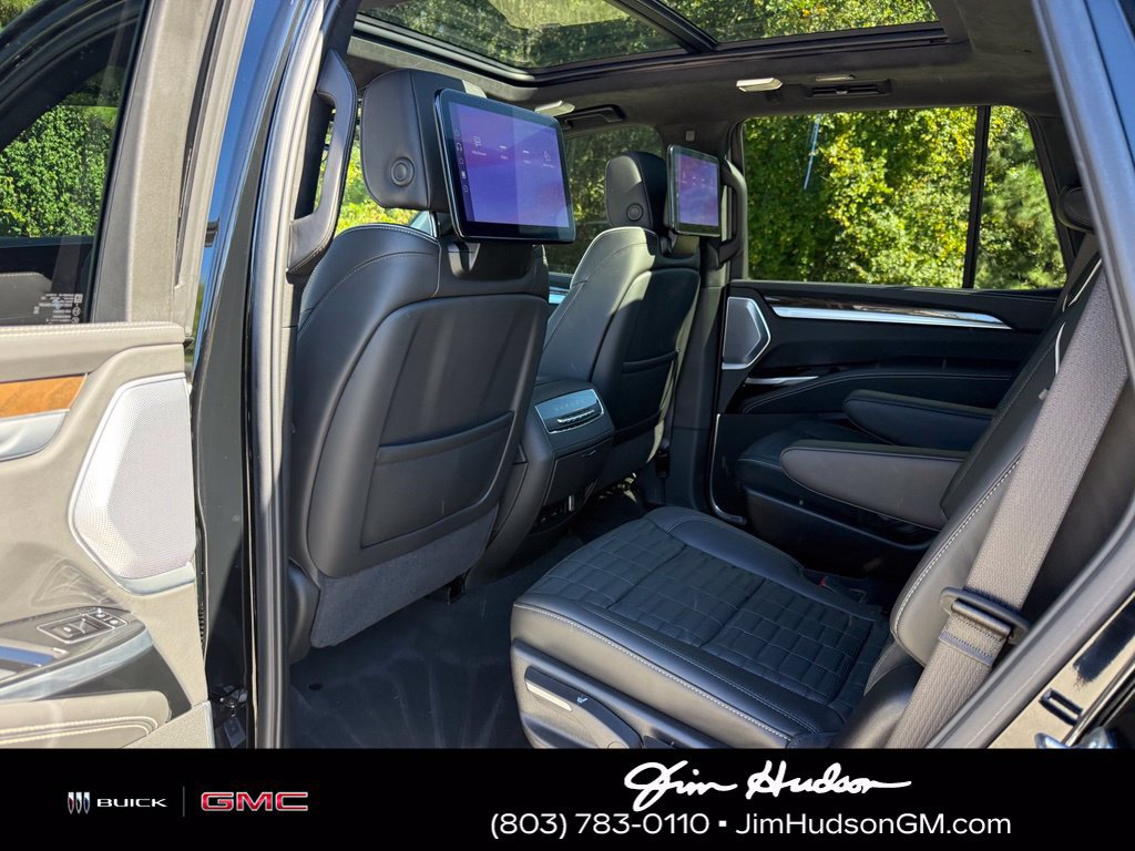 Certified 2026 Cadillac Escalade Platinum Luxury AWD/4WD image 25