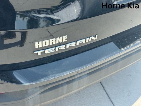 Used 2020 GMC Terrain SLE w/ LPO, Floor Liner Package FWD image 30