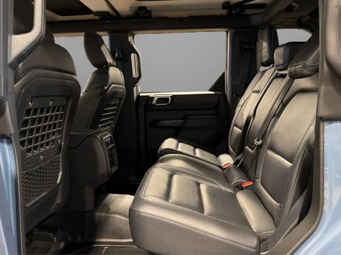 Used 2025 Ford Bronco Badlands AWD/4WD image 40