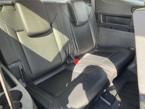 Used 2019 Volkswagen Atlas SE FWD image 25
