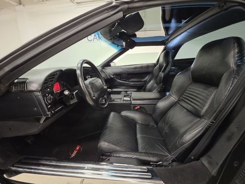 Used 1995 Chevrolet Corvette Coupe RWD image 7