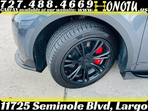 Used 2023 Tesla Model Y Long Range AWD/4WD image 31