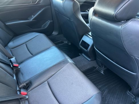 Used 2022 Honda Accord Sport image 24