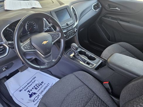 Used 2022 Chevrolet Equinox LT FWD image 10