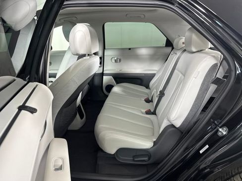 Used 2024 Hyundai Ioniq 5 Limited image 25