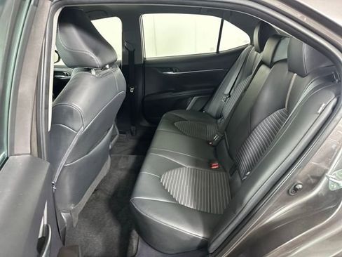 Used 2024 Toyota Camry SE image 25