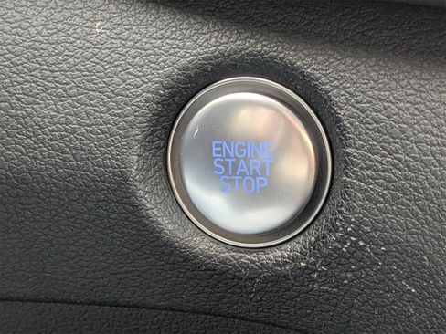 Used 2023 Hyundai Santa Fe SEL image 30