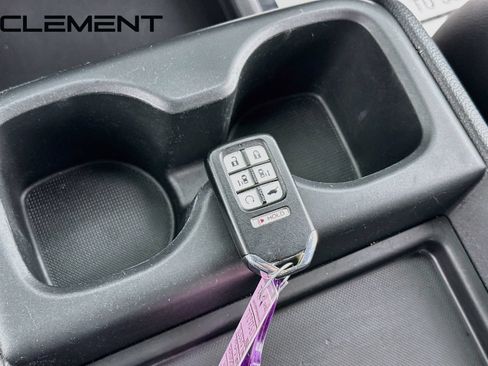 Used 2024 Honda Odyssey Sport image 24