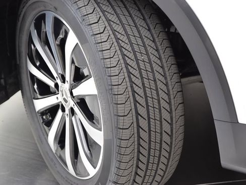 Certified 2022 Mercedes-Benz GLB 250 4MATIC image 28