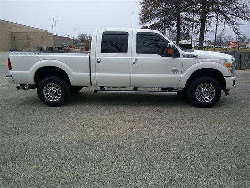 Used 2015 Ford F350 Platinum image 6