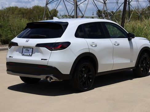 New 2027 Honda HR-V Sport image 8