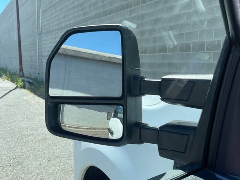 Used 2025 Ford F250 XLT w/ FX4 Off-Road Package AWD/4WD image 18