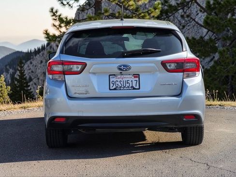 Certified 2023 Subaru Impreza 2.0i image 6