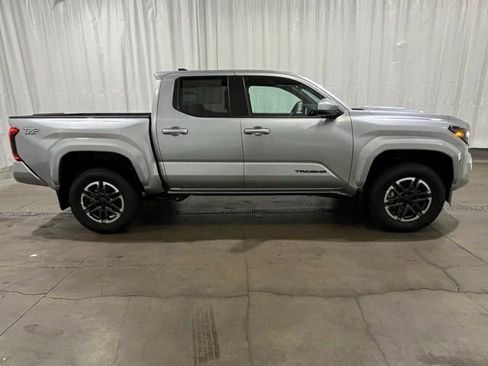 New 2026 Toyota Tacoma TRD Sport AWD/4WD image 2