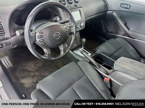 Used 2012 Nissan Altima 2.5 S w/ 2.5S Premium Pkg FWD image 9