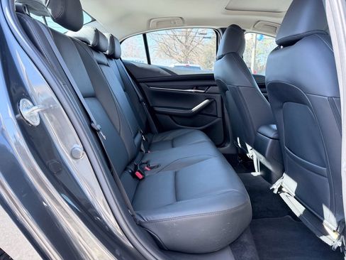 Used 2025 MAZDA MAZDA3 s image 24