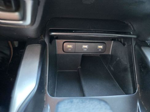 Used 2021 Kia Sorento LX FWD image 30