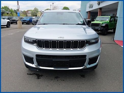 Certified 2022 Jeep Grand Cherokee L Limited image 2