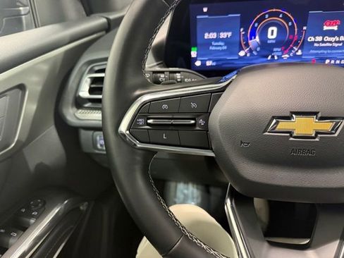 Certified 2025 Chevrolet Traverse LT image 15