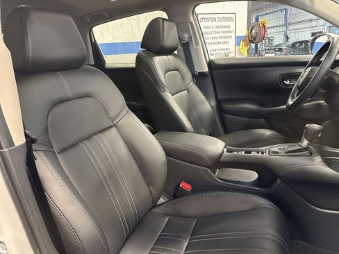 Used 2026 Honda HR-V EX-L image 30