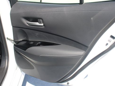 Certified 2025 Toyota Corolla SE FWD image 16