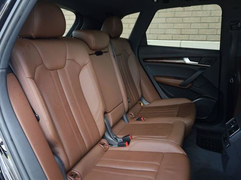 Used 2018 Audi Q5 2.0T Premium Plus AWD/4WD image 27