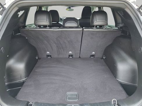 Used 2024 Jeep Compass Latitude image 7