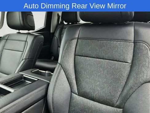Used 2024 Toyota Tundra Limited AWD/4WD image 10