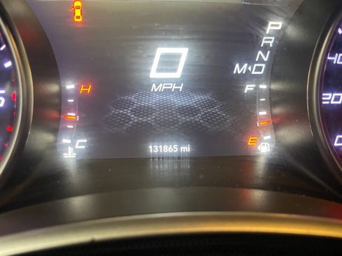 Used 2015 Dodge Charger R/T image 9