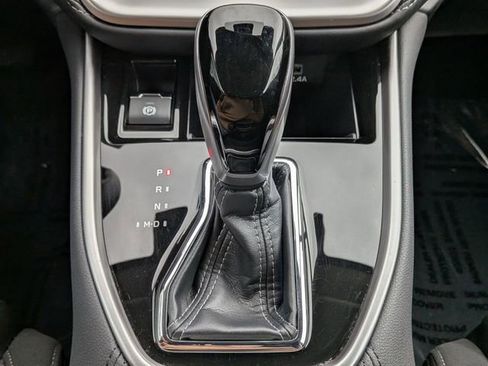 Used 2025 Subaru Outback Premium image 27