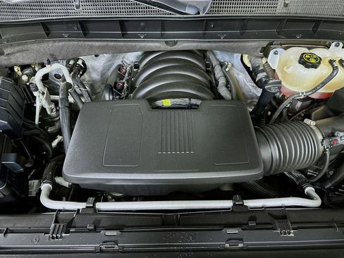 Used 2024 GMC Sierra 1500 Elevation image 9