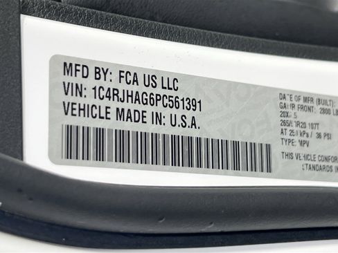 Used 2023 Jeep Grand Cherokee Altitude image 30