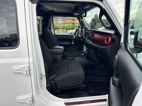 Used 2020 Jeep Wrangler Unlimited Rubicon AWD/4WD image 7
